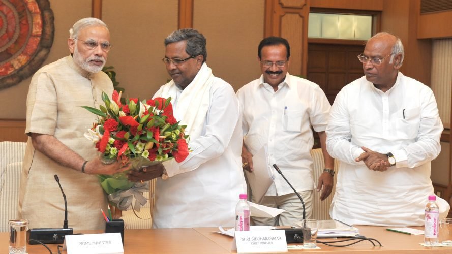 Read more about the article BREAKING : ಇಂದು ಪ್ರಧಾನಿ ಮೋದಿಯವರನ್ನು ಭೇಟಿಯಾಗಲಿರುವ ಮುಖ್ಯಮಂತ್ರಿ ಸಿದ್ದರಾಮಯ್ಯ!