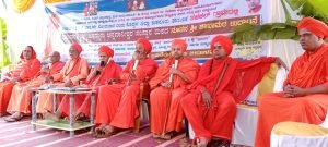 Read more about the article ತಳಕಲ್ ಗ್ರಾಮದಲ್ಲಿ ಮುಂಡರಗಿ ಅನ್ನದಾನೀಶ್ವರ ಶಾಖಾಮಠ ಸ್ಥಾಪನೆ