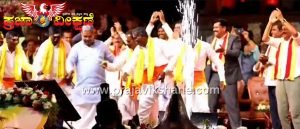 Read more about the article VIRAL NEWS : ಸಖತ್ ಸ್ಟೆಪ್ಸ್‌ ಹಾಕಿದ ಸಿಎಂ ಸಿದ್ದರಾಮಯ್ಯ..!