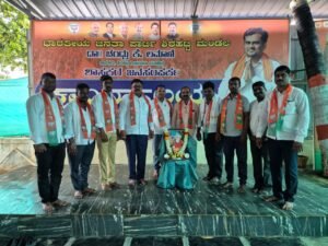 Read more about the article LOCAL NEWS : ಬಿಜೆಪಿ ಪಕ್ಷದ ಶಿರಹಟ್ಟಿ ಮಂಡಲ ಕಾರ್ಯಾಲಯದಲ್ಲಿ  ಮಹರ್ಷಿ ವಾಲ್ಮೀಕಿ ಜಯಂತಿ ಆಚರಣೆ!