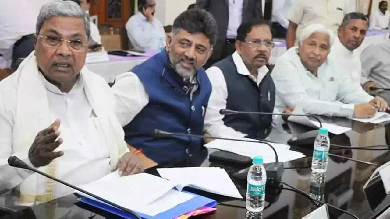 Read more about the article BREAKING : ಲೋಕಾಯುಕ್ತರ ಅಕ್ರಮ ಶಂಕೆ..! : ರಾಜ್ಯ ಸರ್ಕಾರಕ್ಕೆ ಮತ್ತೊಂದು ಮುಜುಗರ..!!