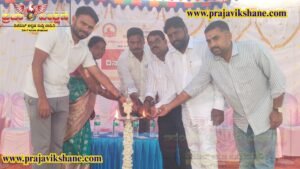 Read more about the article LOCAL NEWS :  ಸಾರ್ವಜನಿಕ ಆರೋಗ್ಯವನ್ನು ಕಾಪಾಡುವಲ್ಲಿ ಪೌರ ಕಾರ್ಮಿಕರ ಪಾತ್ರ ಅಮೂಲ್ಯ..! 