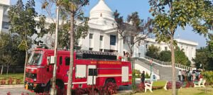 Read more about the article FLASH NEWS : ಕೋಲಾರ, ಬೀದರ್ ಜಿಲ್ಲಾಧಿಕಾರಿಗಳ ಕಚೇರಿಗೆ ಬಾಂಬ್ ಬೆದರಿಕೆ..!! : ಬೆದರಿಕೆ ಪ್ರಕರಣಕ್ಕೆ ಬಿಗ್ ಟ್ವಿಸ್ಟ್..!!