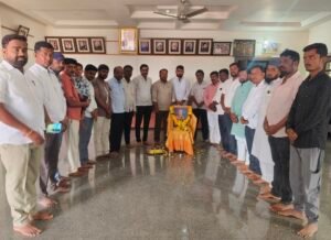 ಮುದಗಲ್ಲ :- 506 ನೇ ಸರ್ವಜ್ಞ ಜಯಂತಿ ಆಚರಣೆ..