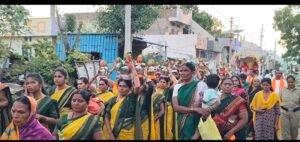 ಮುದಗಲ್ಲ :-ಶ್ರೀ ಸದ್ಗುರು ಸಿದ್ದಾರೂಢರ ಸ್ವಾಮಿ ಭಾವಚಿತ್ರ ಮೆರವಣಿಗೆ..